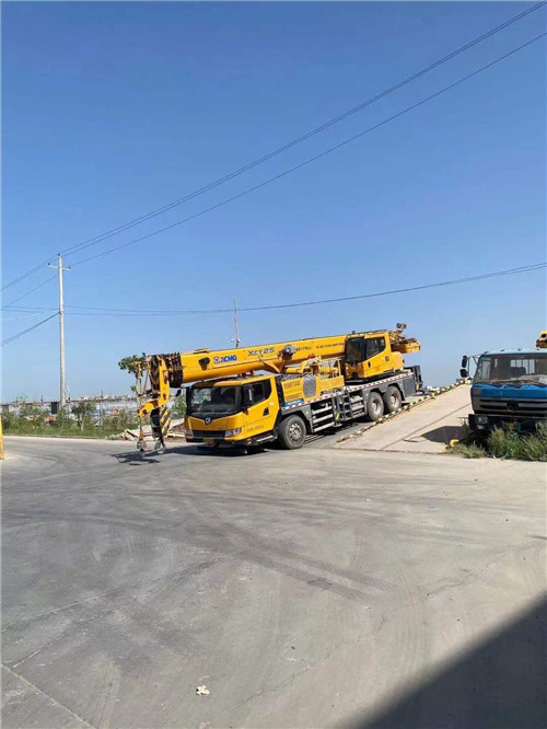 大姚县吊车作业时，可能会产生哪些额外收费项目？