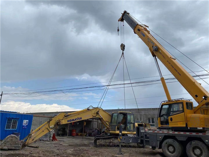 大姚县25吨吊车的工作半径是多少？